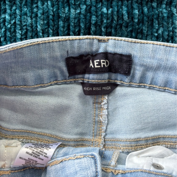 super cute excellent condition aero shorts - Picture 2 of 4